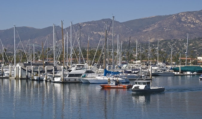 Harbor de Santa Bárbara, Estados Unidos